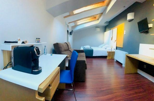 Zenit El Coloquio Hotel Valladolid Ngoại thất bức ảnh