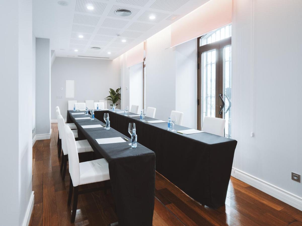 Zenit El Coloquio Hotel Valladolid Ngoại thất bức ảnh