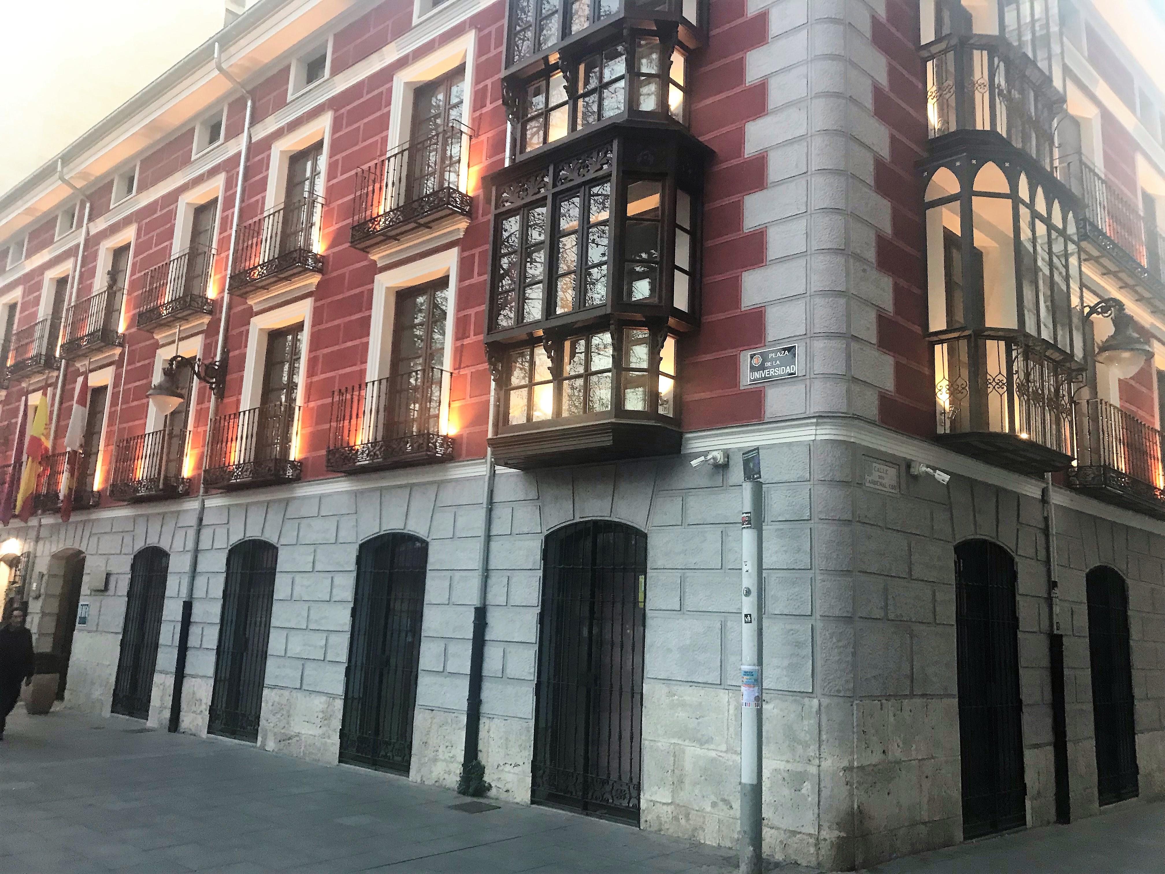 Zenit El Coloquio Hotel Valladolid Ngoại thất bức ảnh