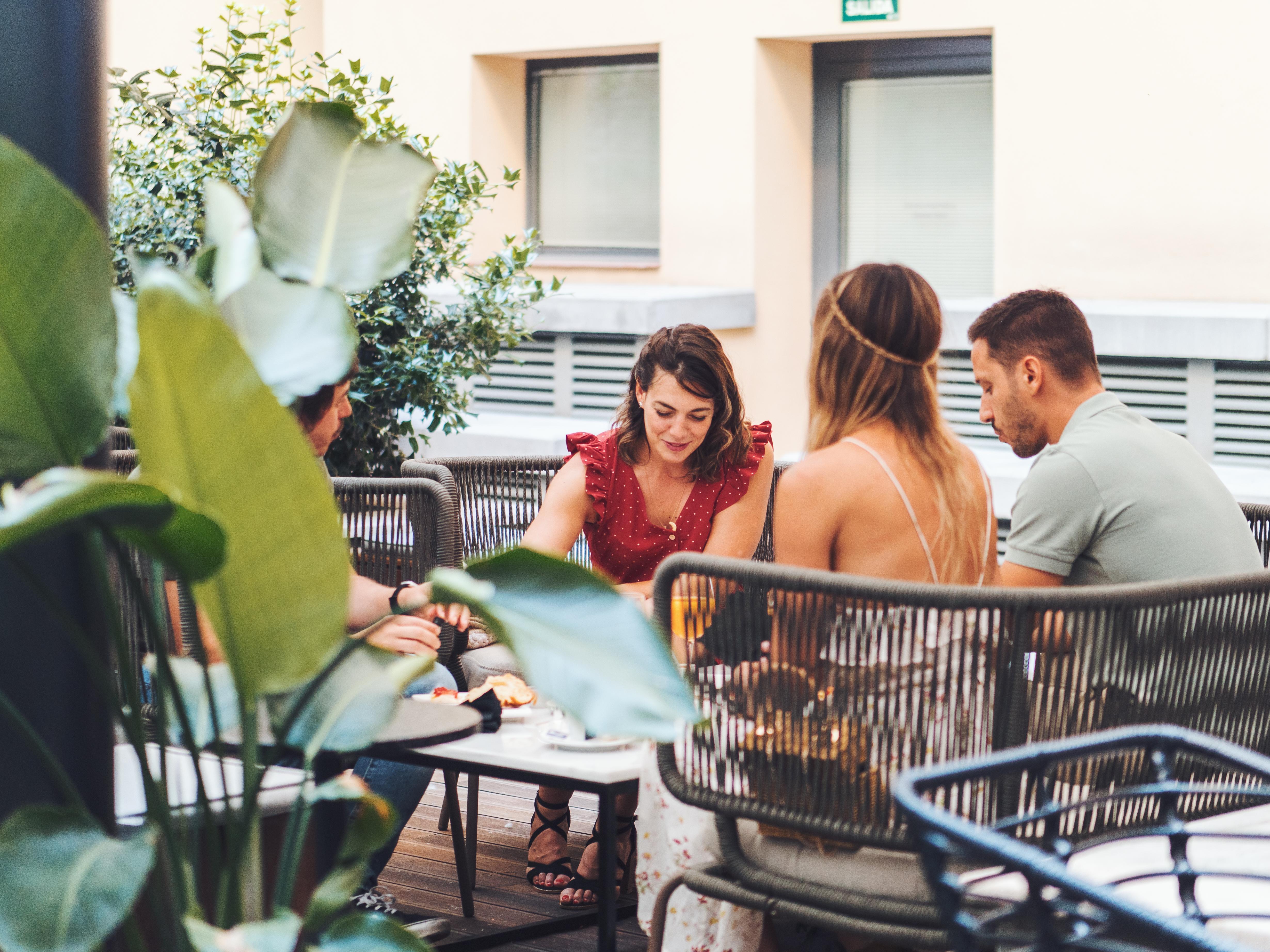 Zenit El Coloquio Hotel Valladolid Ngoại thất bức ảnh