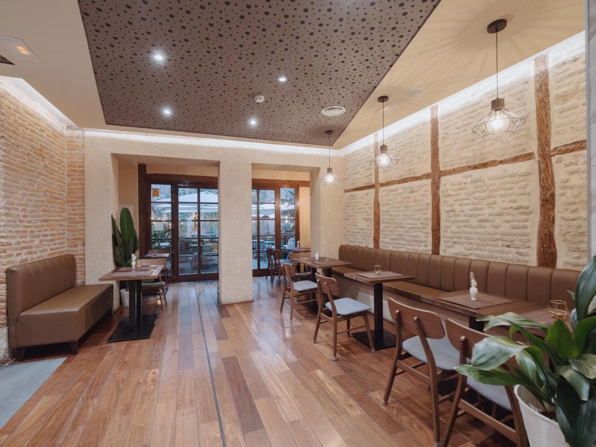 Zenit El Coloquio Hotel Valladolid Ngoại thất bức ảnh